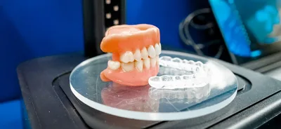 SUS qualifica profissionais para produção digital de próteses dentárias