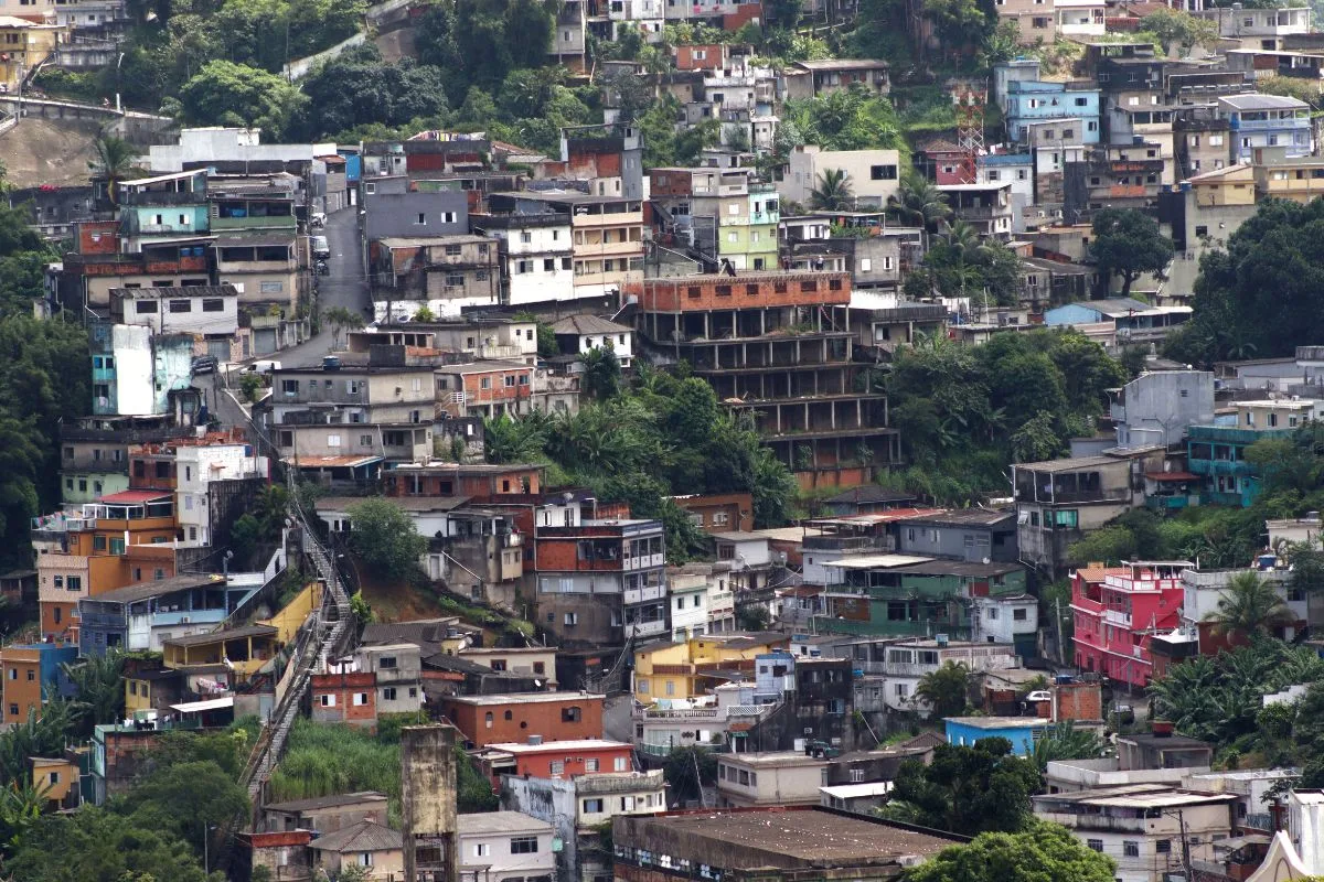 Sol Nascente é a segunda maior favela do Brasil, aponta Censo