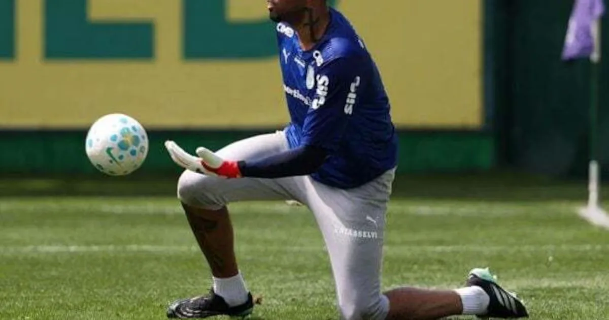 Carlos Miguel destaca desafio do Palmeiras contra o Grêmio no Brasileirão