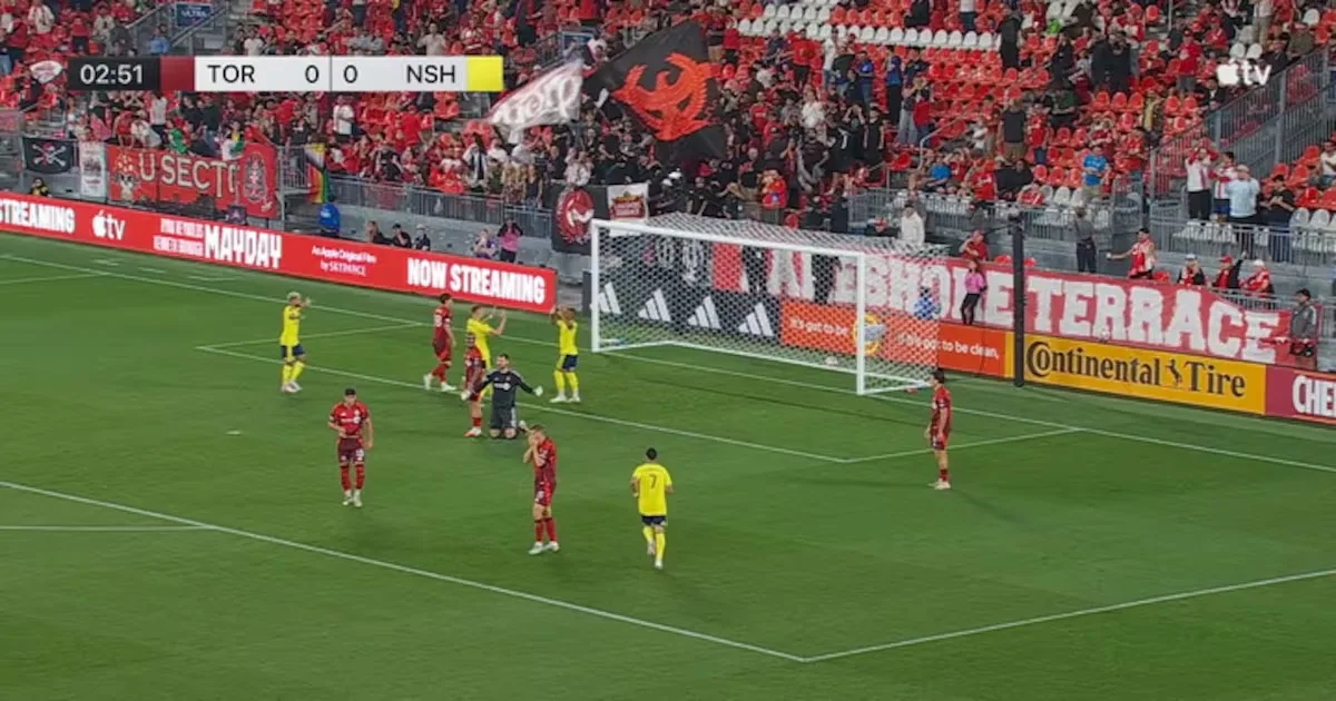 Toronto FC vence Nashville SC por 2 a 1 pela MLS