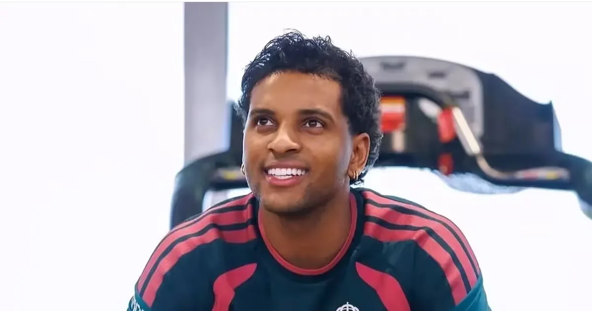 Santos descarta empréstimo de Rodrygo e aponta contrato longo com o Real Madrid