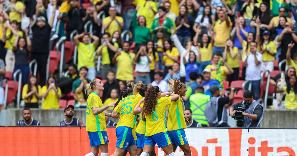 Público de 28.386 acompanha vitória da seleção feminina sobre a Argentina