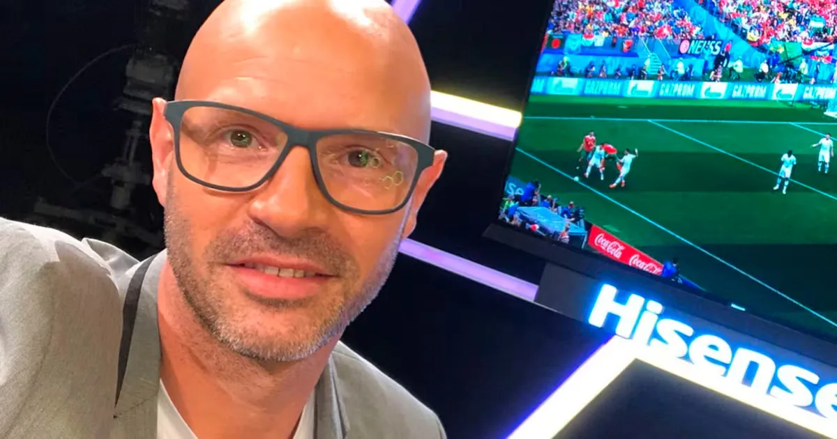 Danny Mills diz que títulos não apagam a história do Manchester City