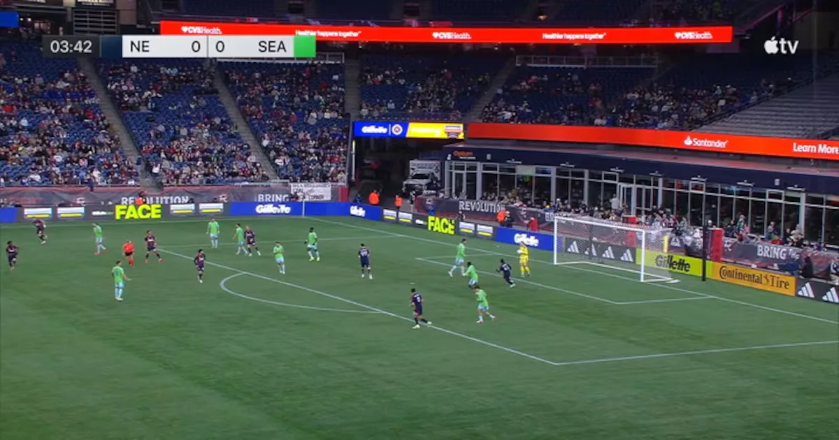 Seattle Sounders vence New England Revolution por 3 a 0 na MLS