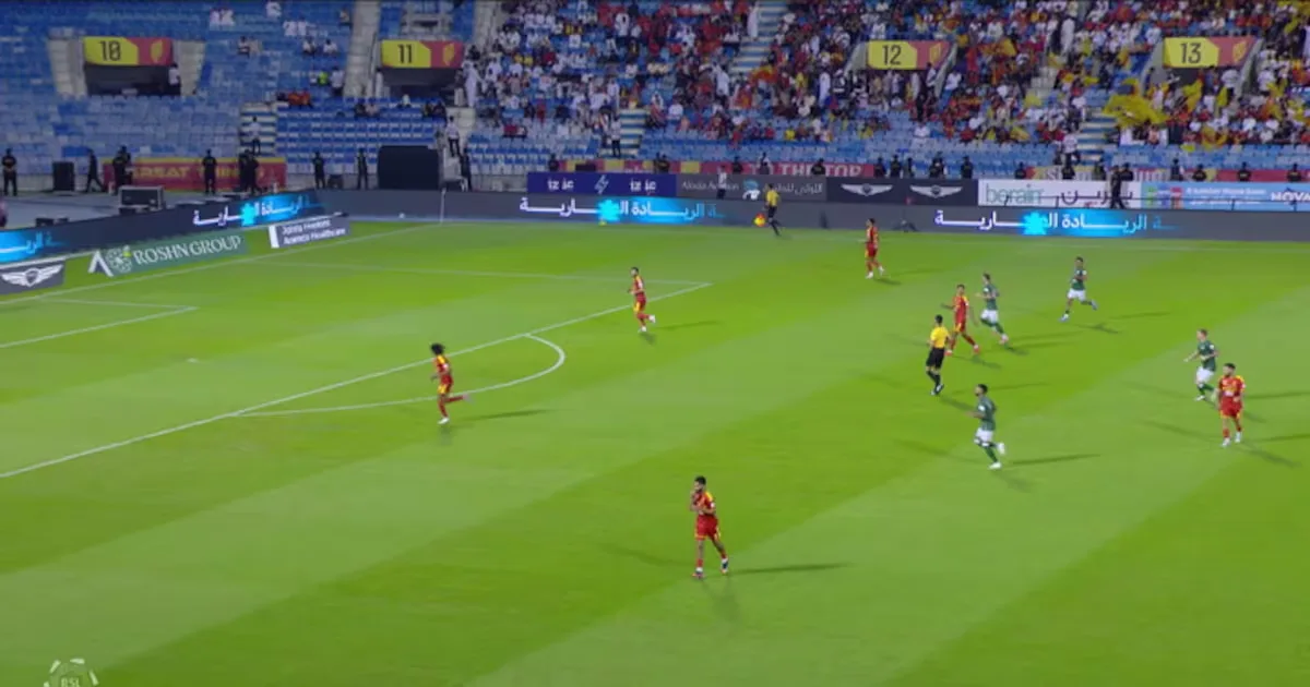 Al-Qadsiah e Al Ettifaq empatam por 3 a 3 na Saudi Pro League