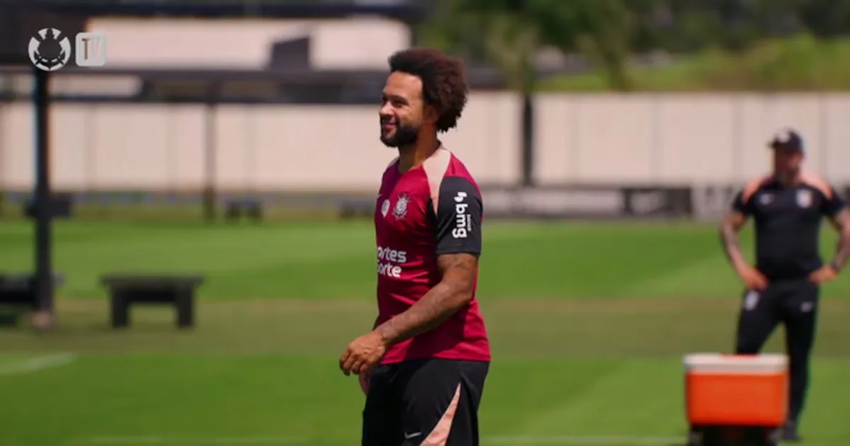 Corinthians combina atividades físicas e técnicas no CT Joaquim Grava