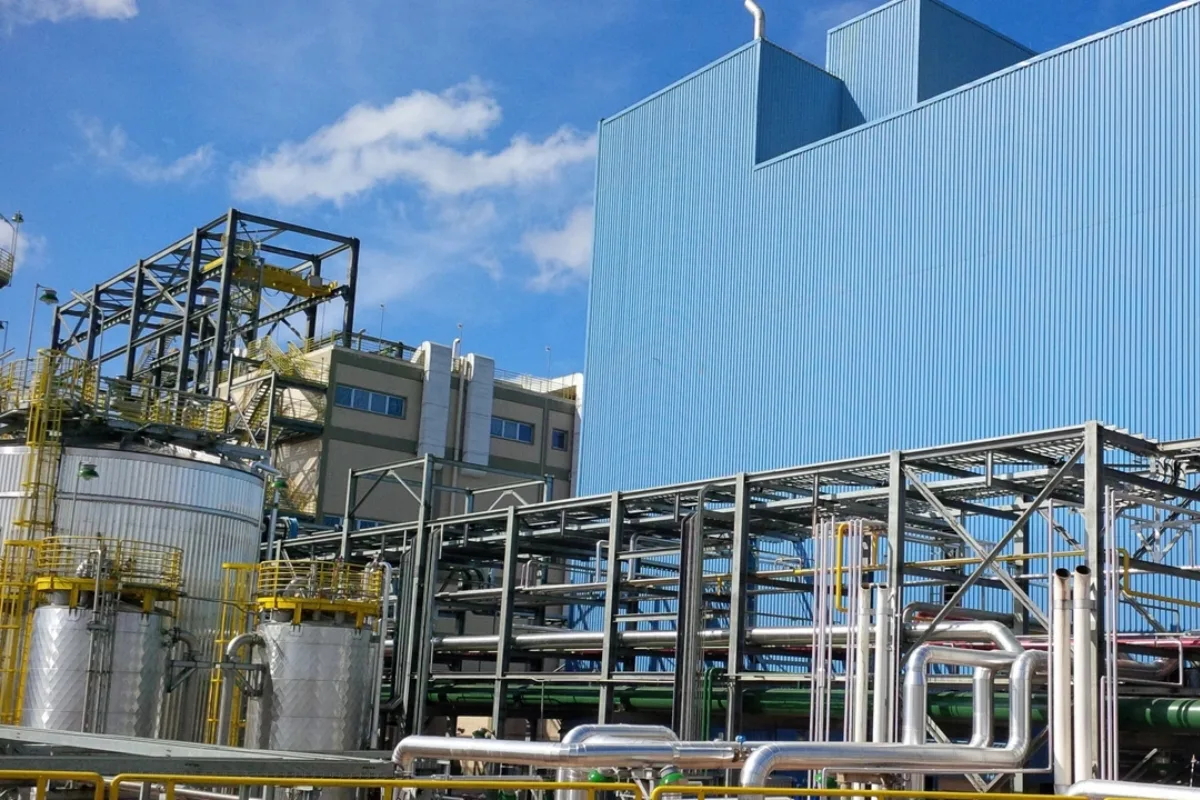 Evonik fechará unidade na Alemanha e cortará 3,2 mil postos até 2029
