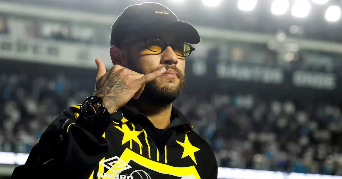 Neymar celebra reforços e mira reta final do Santos na temporada