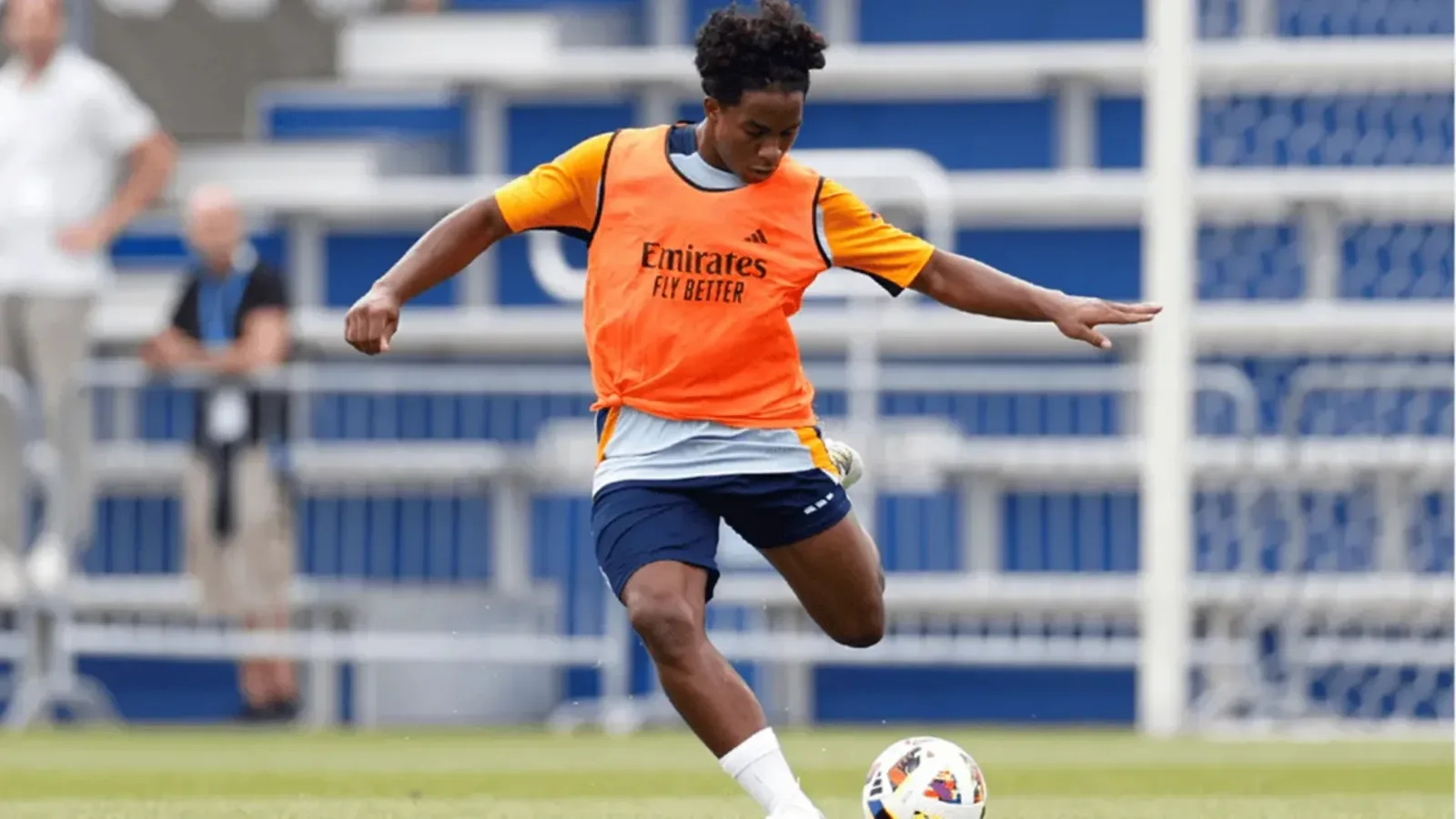 Mourinho confirma Endrick no ataque, mas prevê poucos minutos contra a Inter
