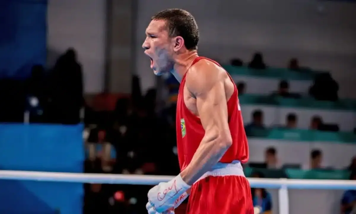 Brasil estreia com vitória no hóquei, e Michael Trindade garante bronze no boxe