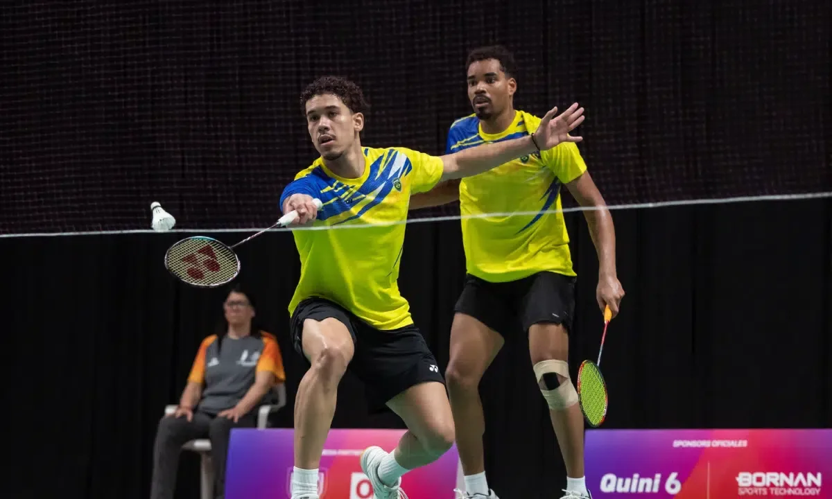 Jonathan e Donnians levam amizade e rivalidade à decisão do badminton
