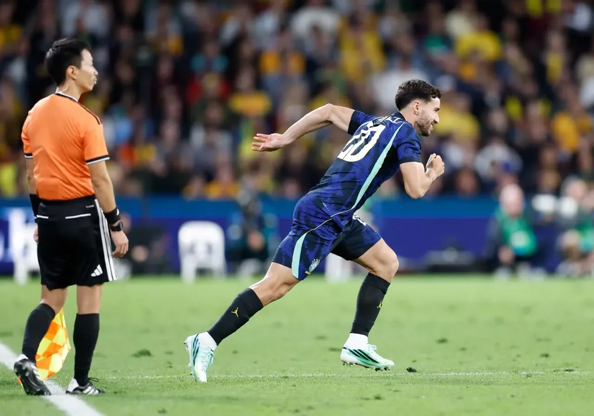 Martinelli agrada a Ancelotti e pode ganhar mais espaço na Seleção