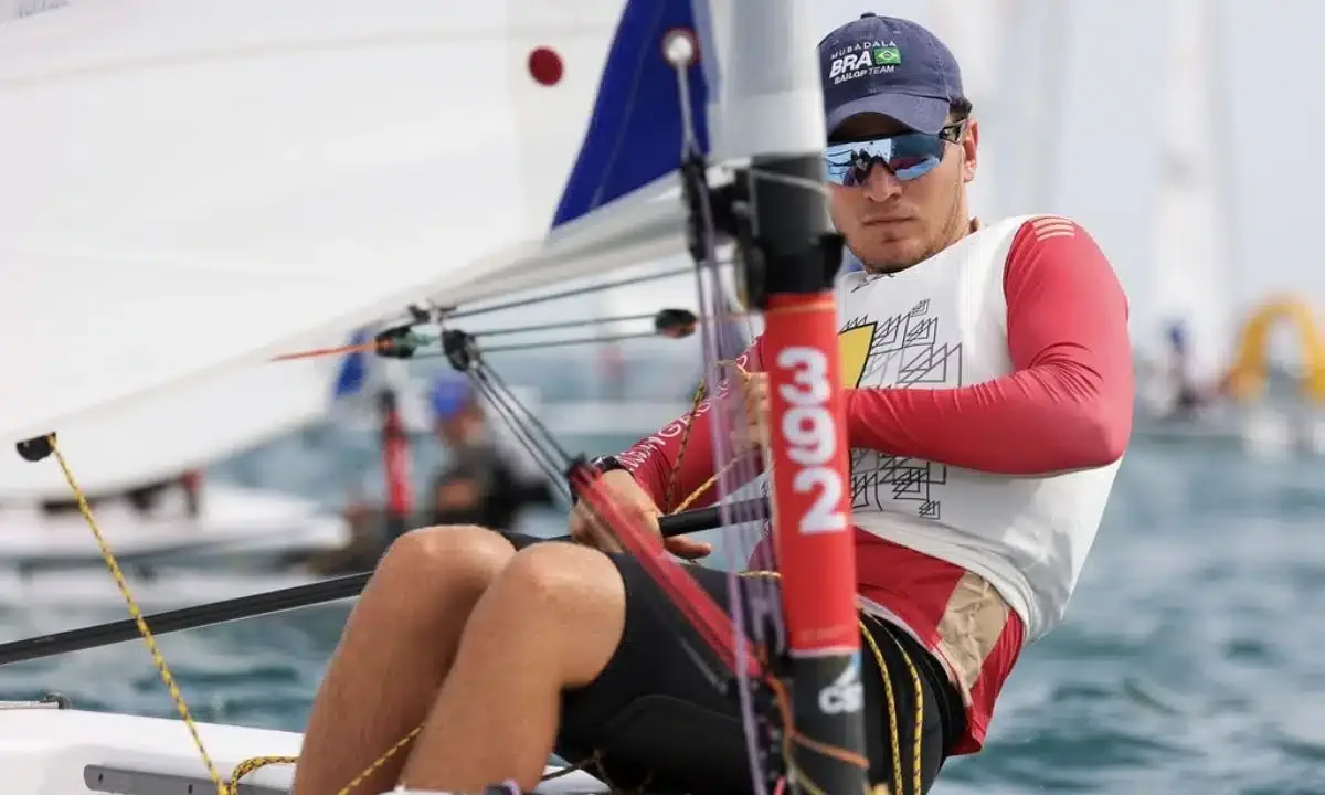 Erik Scheidt cai para 37º, e Kiko Dal Ri reassume ponta na ILCA 6