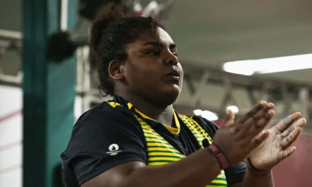 Taiane Justino conquista a prata na categoria +86kg em Santa Fé