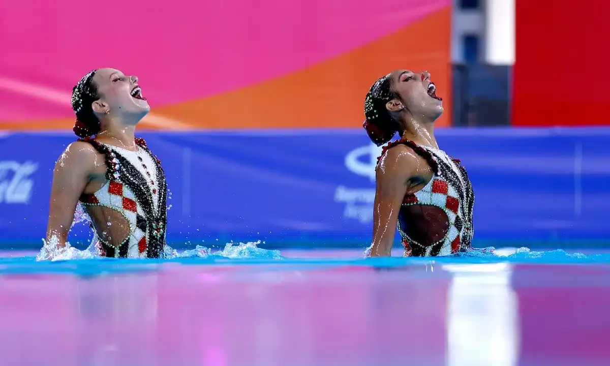 Brasil conquista bronze no dueto feminino do nado artístico em Santa Fé-2026