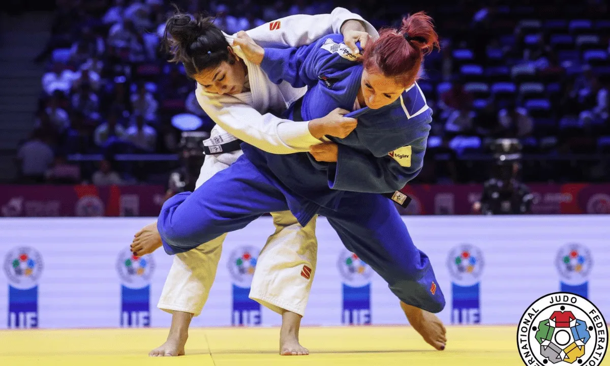 Beatriz Freitas termina em sétimo no Mundial de Judô em Baku