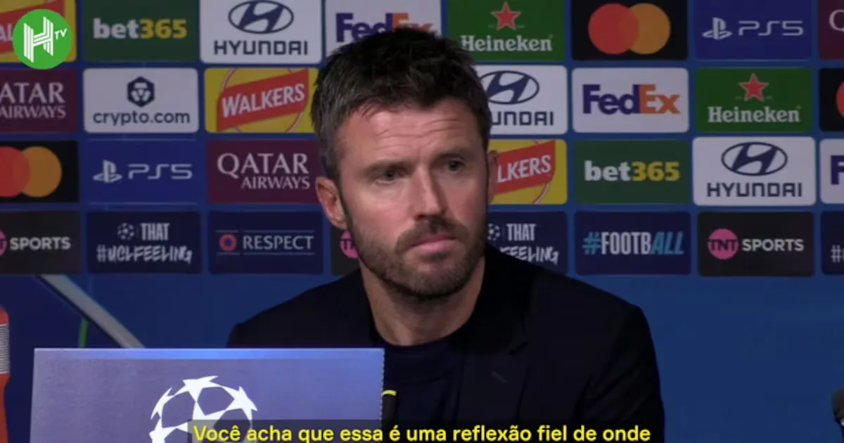 Carrick rejeita ideia de domínio do City em Manchester