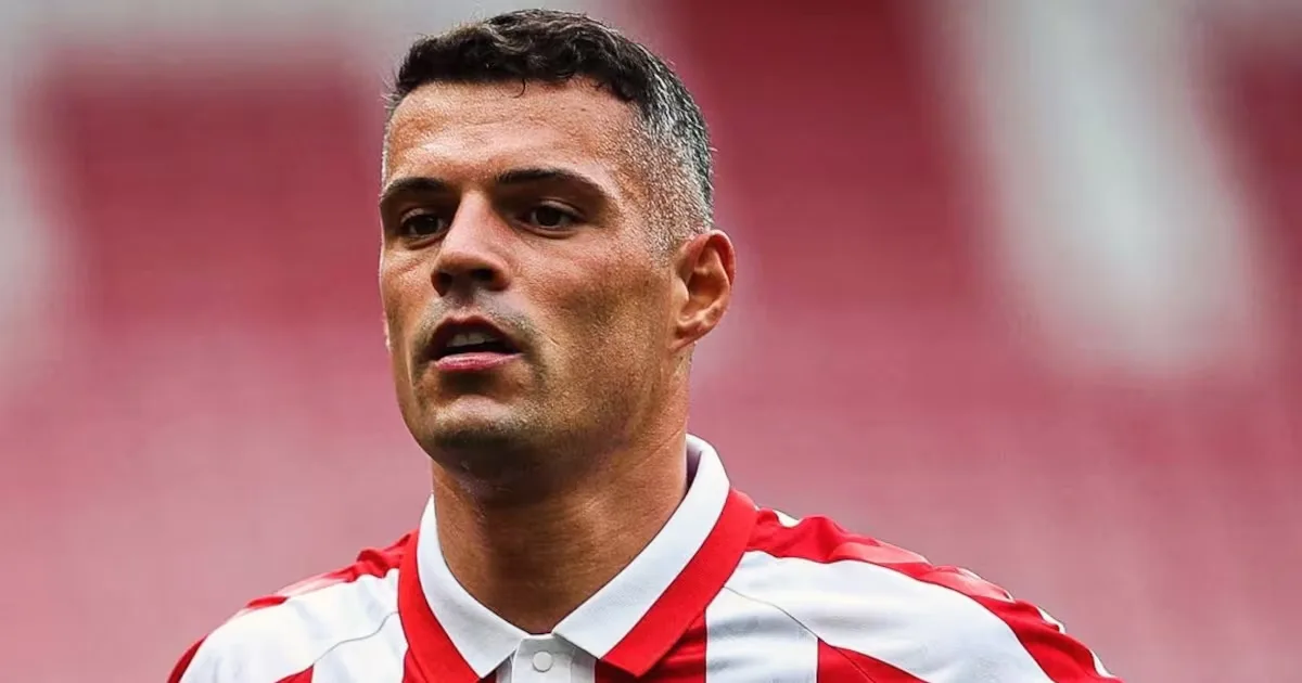Granit Xhaka fica fora de quatro jogos da Suíça durante investigação